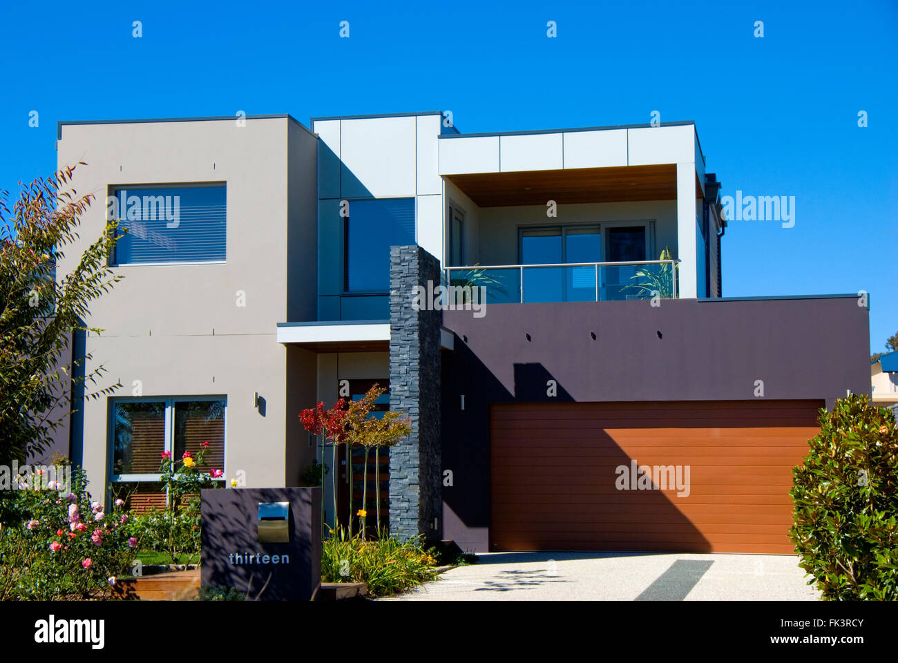 Modern home australia hires stock photography and images Alamy