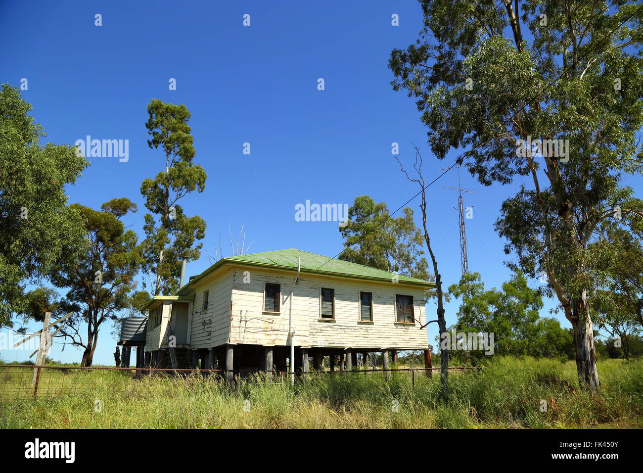 A tired old farmhouse near Goondiwindi, Queensland, Australia. Stock Photo