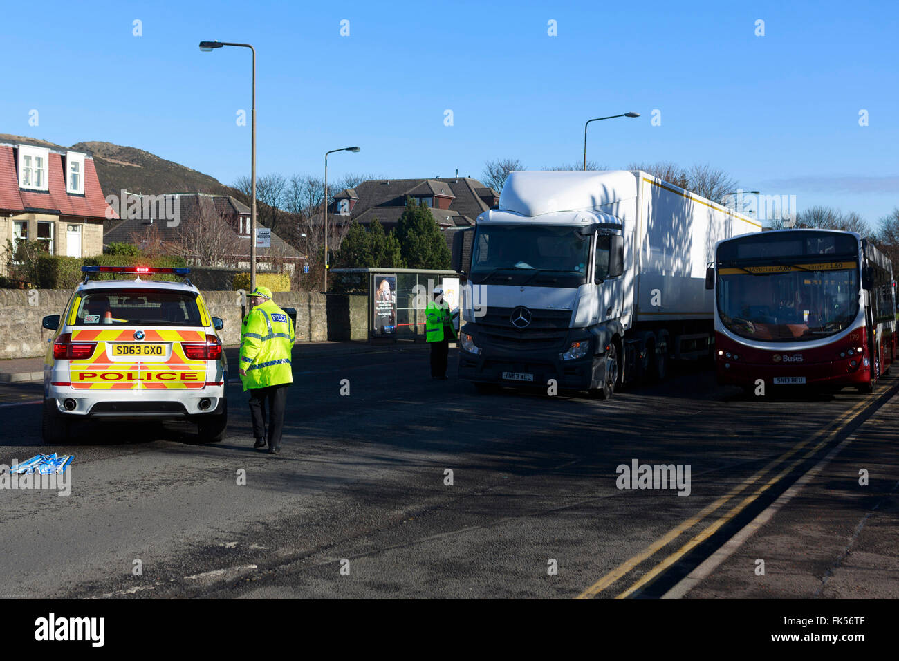 Lorry cameron toll edinburgh hires stock photography and images Alamy
