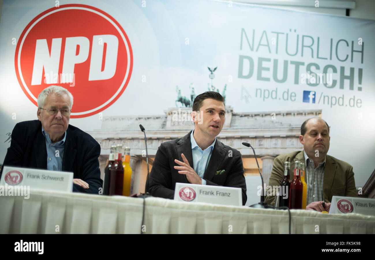 Berlin, Germany. 07th Mar, 2016. Frank Schwerdt (L-R), deputy federal chairman of the right-wing extremist National Democratc Party (NPD), Frank Franz, federal chairman, and Klaus Beier, federal whip, speak at a press conference on the proceedings in the NPD ban and the coming parliamentary elections in NPD party headquarters in Berlin, Germany, 07 March 2016. Photo: BERND VON JUTRCZENKA/dpa/Alamy Live News Stock Photo