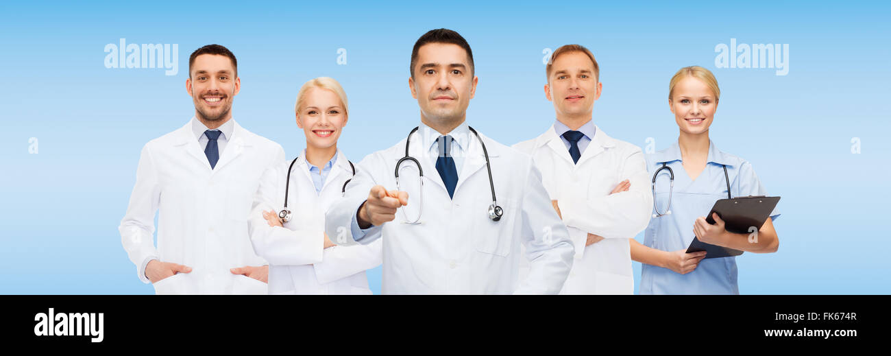 Group doctors pointing hi-res stock photography and images - Alamy
