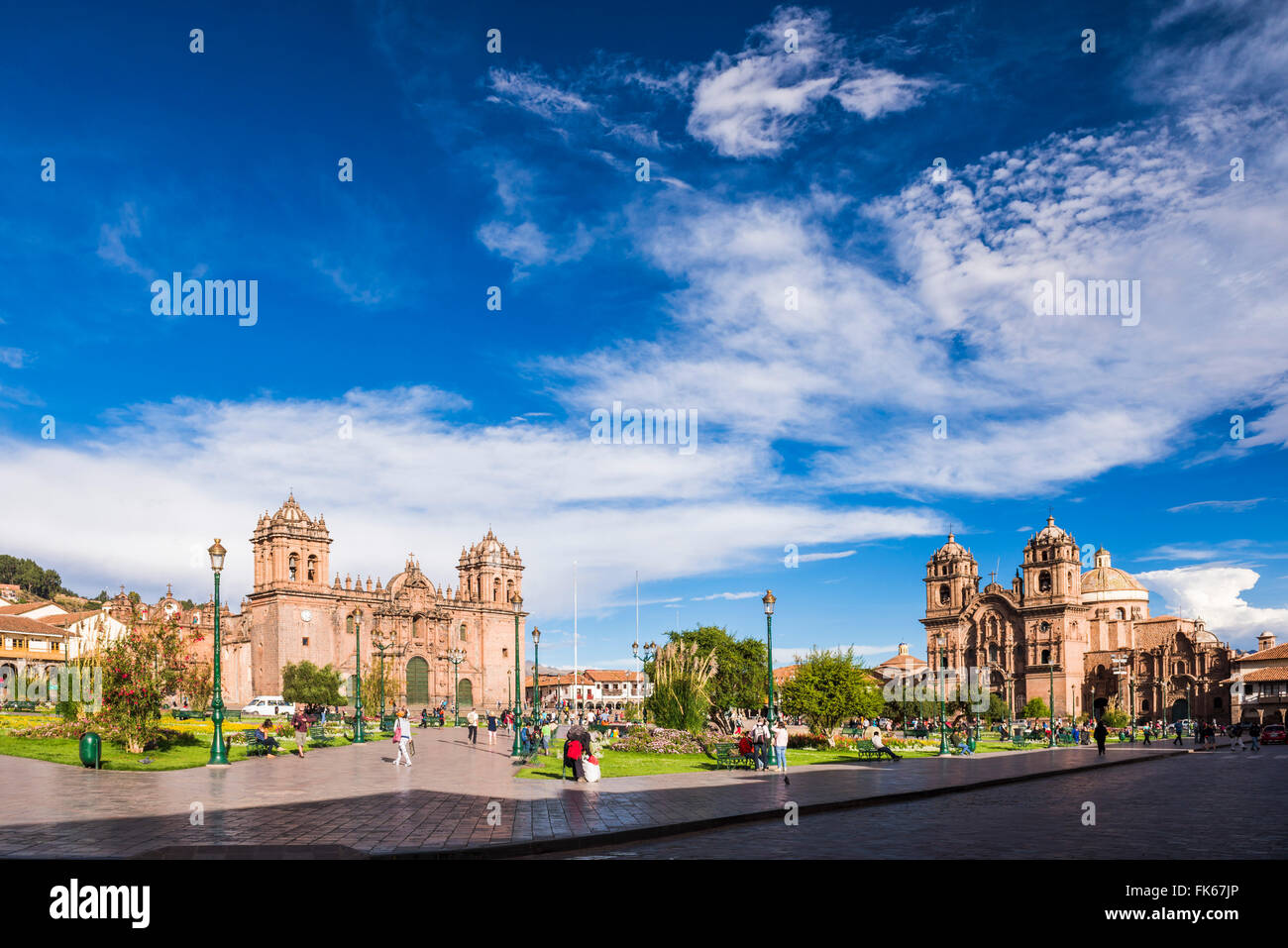 Cusco Cathedral (Basilica of the Assumption of the Virgin) and La Compania, Plaza de Armas, Cusco, Peru Stock Photo