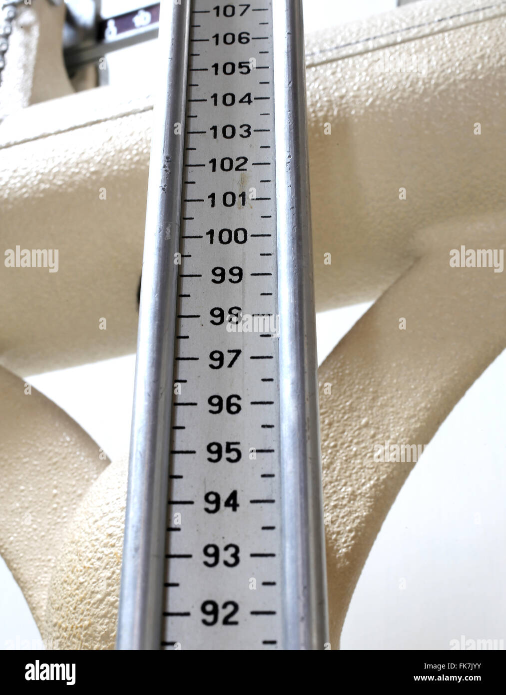 long measuring rod for measuring the height in an ancient scale during
