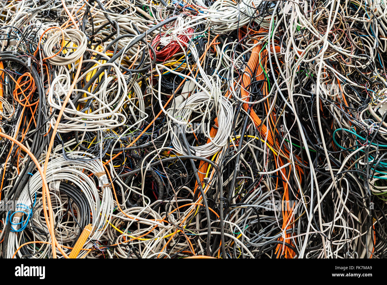 Cable scrap hires stock photography and images Alamy