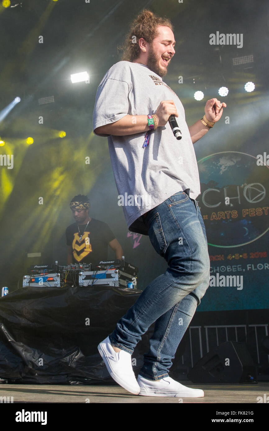 Okeechobee, Florida, USA. 6th Mar, 2016. Rapper POST MALONE performs live  at the Okeechobee Music Festival in Okeechobee, Florida © Daniel  DeSlover/ZUMA Wire/Alamy Live News Stock Photo - Alamy