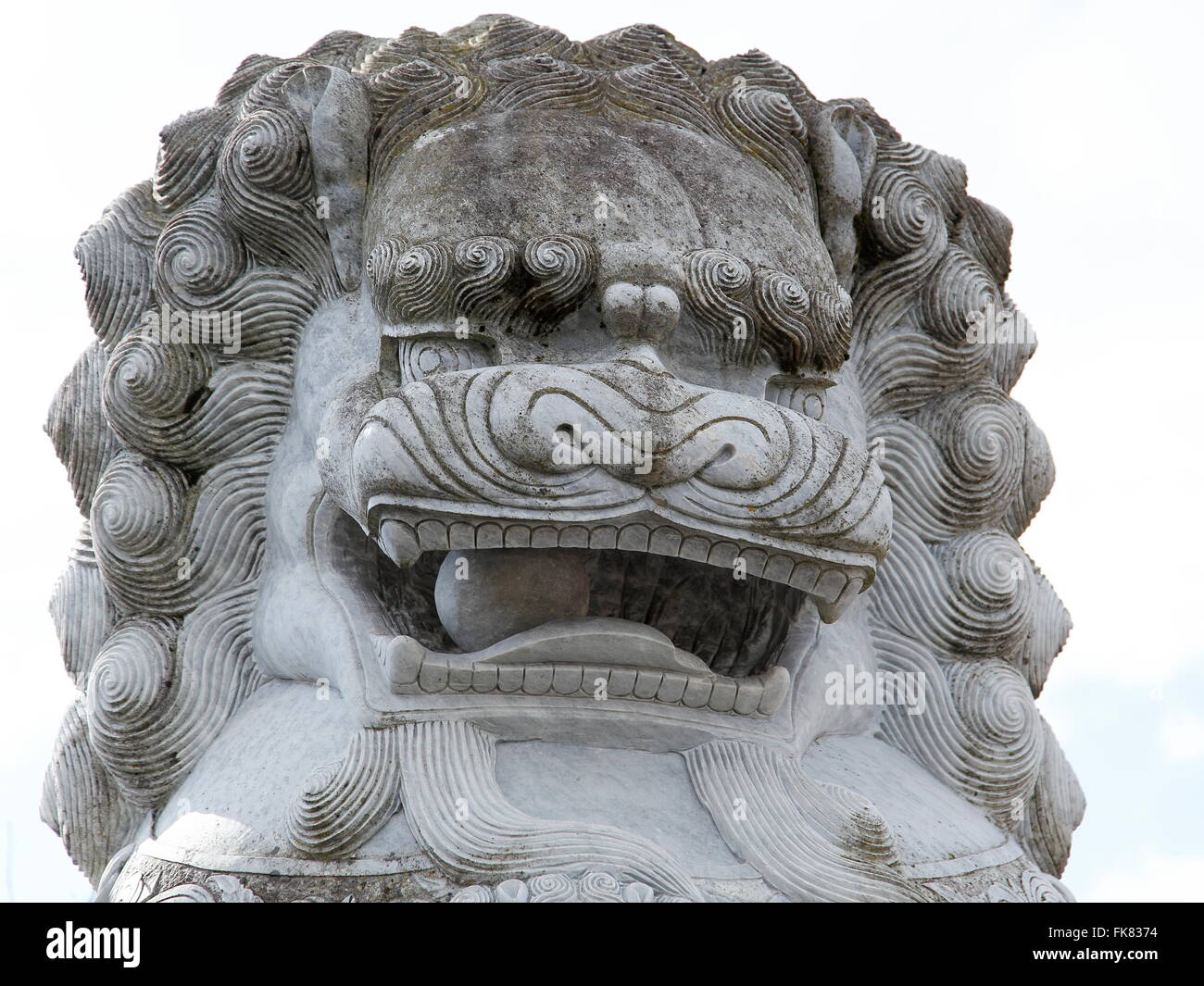 Lion as guardian hires stock photography and images Alamy
