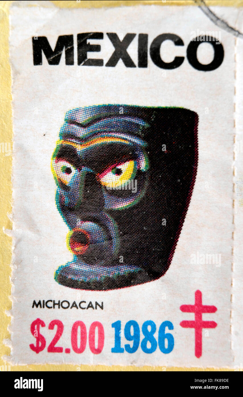Download Mexican Mask High Resolution Stock Photography And Images Alamy Yellowimages Mockups