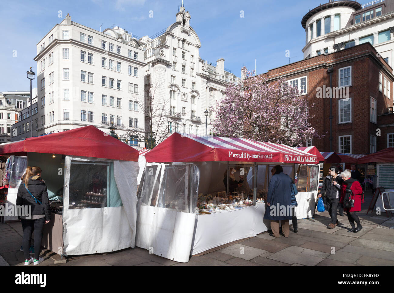 People shopping at Piccadilly market, St James Church, London UK Stock Photo