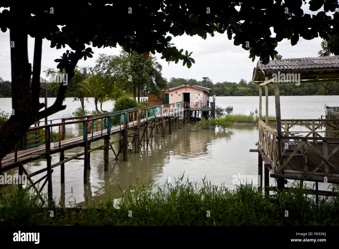 House with pier - widely used in the Amazon region by inhabitants - District of Porto Salvo Stock Photo