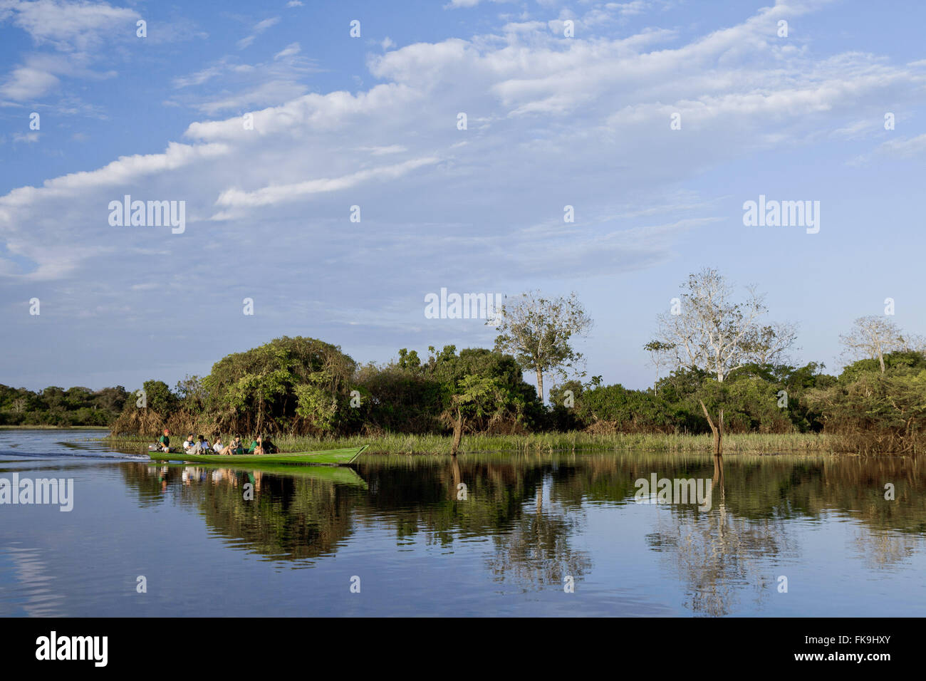 Ecotourists in the Reserve at Lake Mamiraua Mamiraua - Medio region of the Solimoes Stock Photo