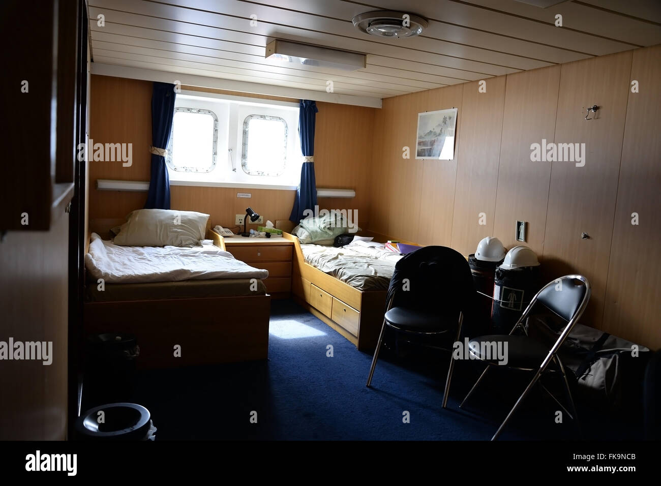 Ship bunk hires stock photography and images Alamy