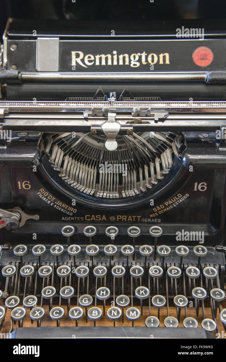 Typewriter 1950s hires stock photography and images Alamy