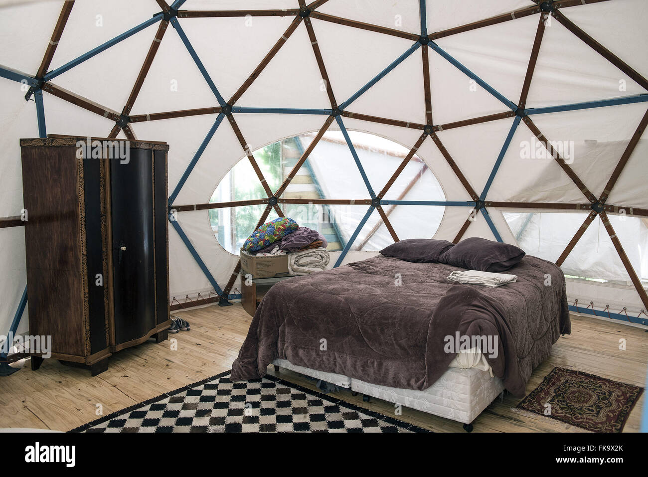 Canvas roof design hi-res stock photography and images - Alamy