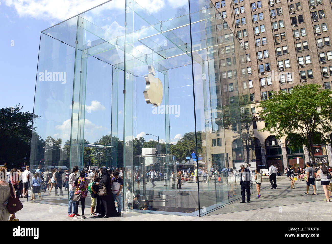 Apple store on Fifth Avenue - Fifth Avenue or 5th Avenue - Manhattan Stock Photo