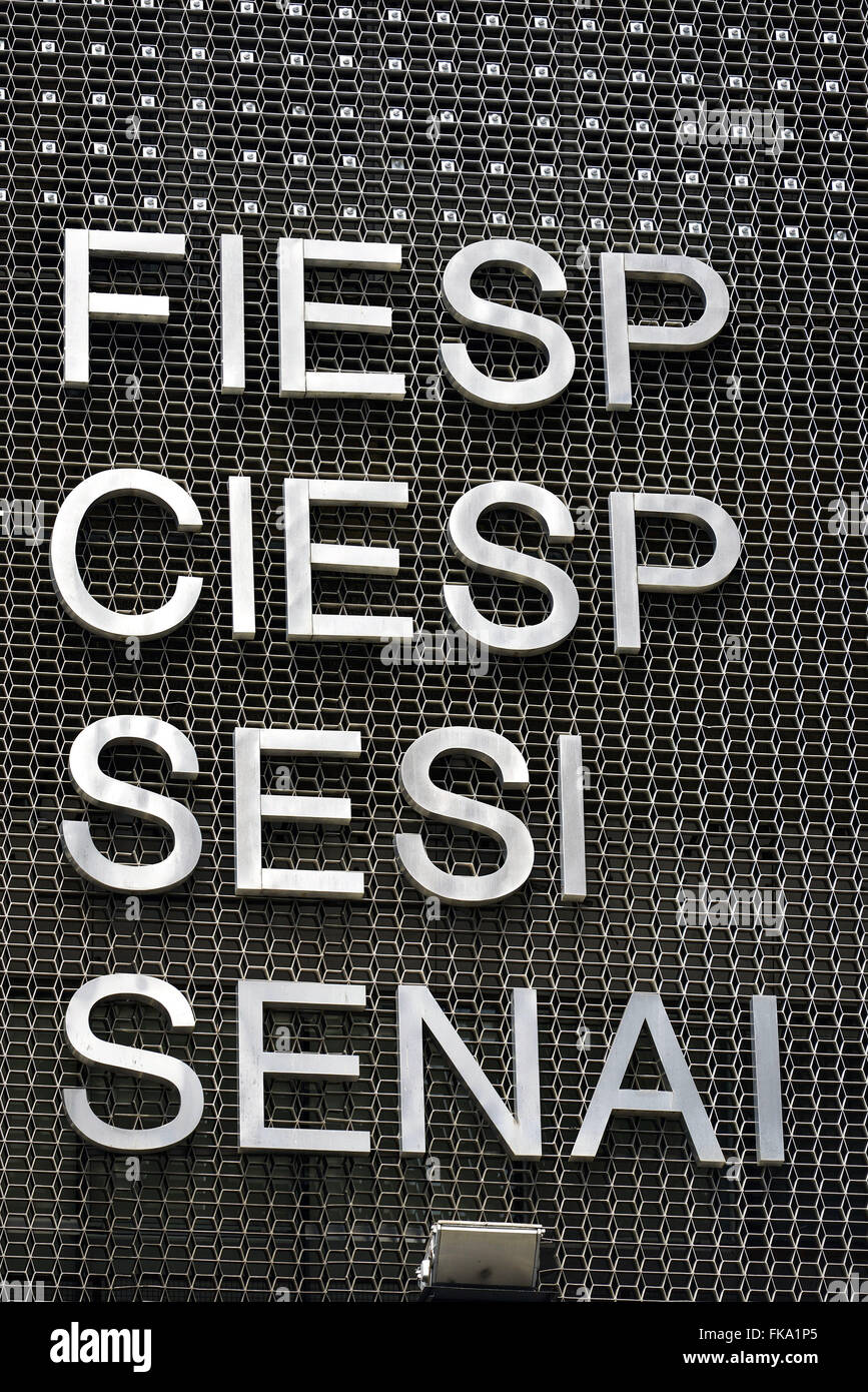 Vista lateral do edifício da FIESP - Federação das Indústrias do Estado de São Paulo Stock Photo