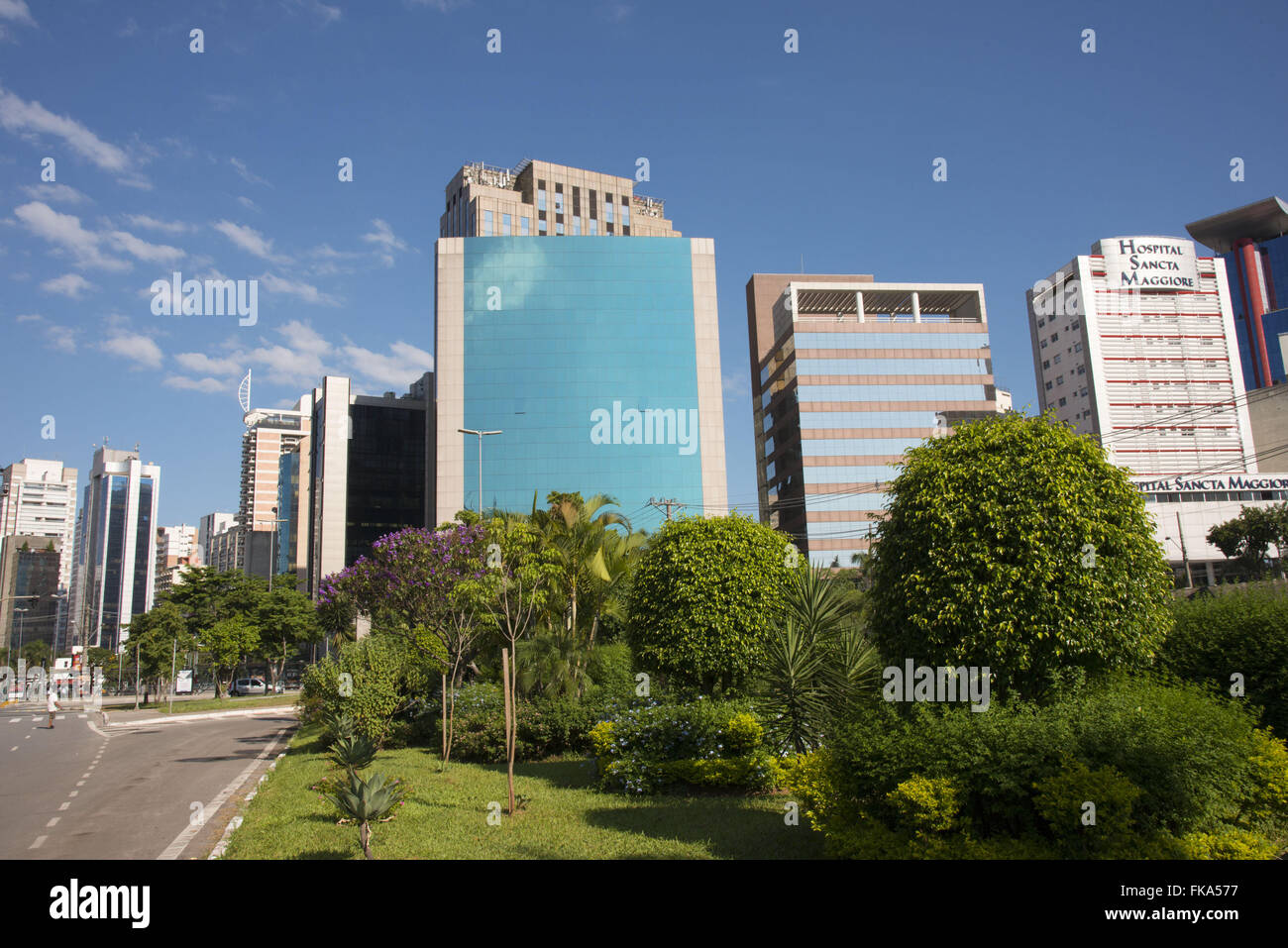 Buildings on avenida juscelino kubitschek hires