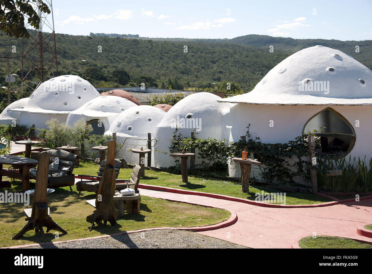 Flying saucer house hires stock photography and images Alamy