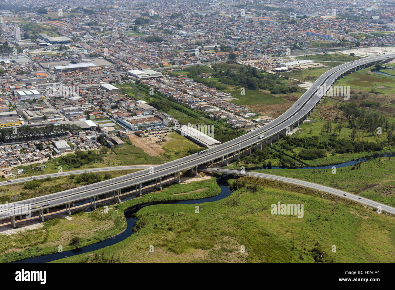 Governor Mario Covas beltway between Suzano and Poa the background - Techo eastern - Varzea Rio TietÍ Stock Photo