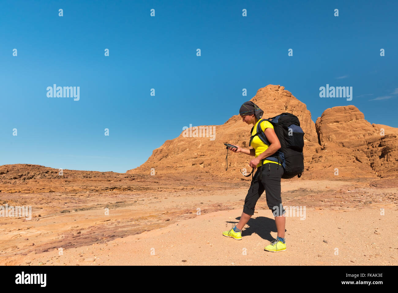 Woman hiker hi-res stock photography and images - Alamy