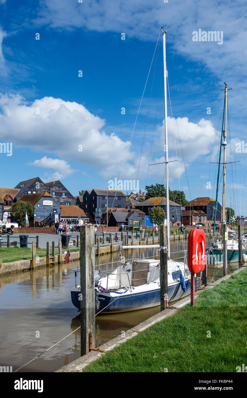 Rye sussex boats hi-res stock photography and images - Alamy