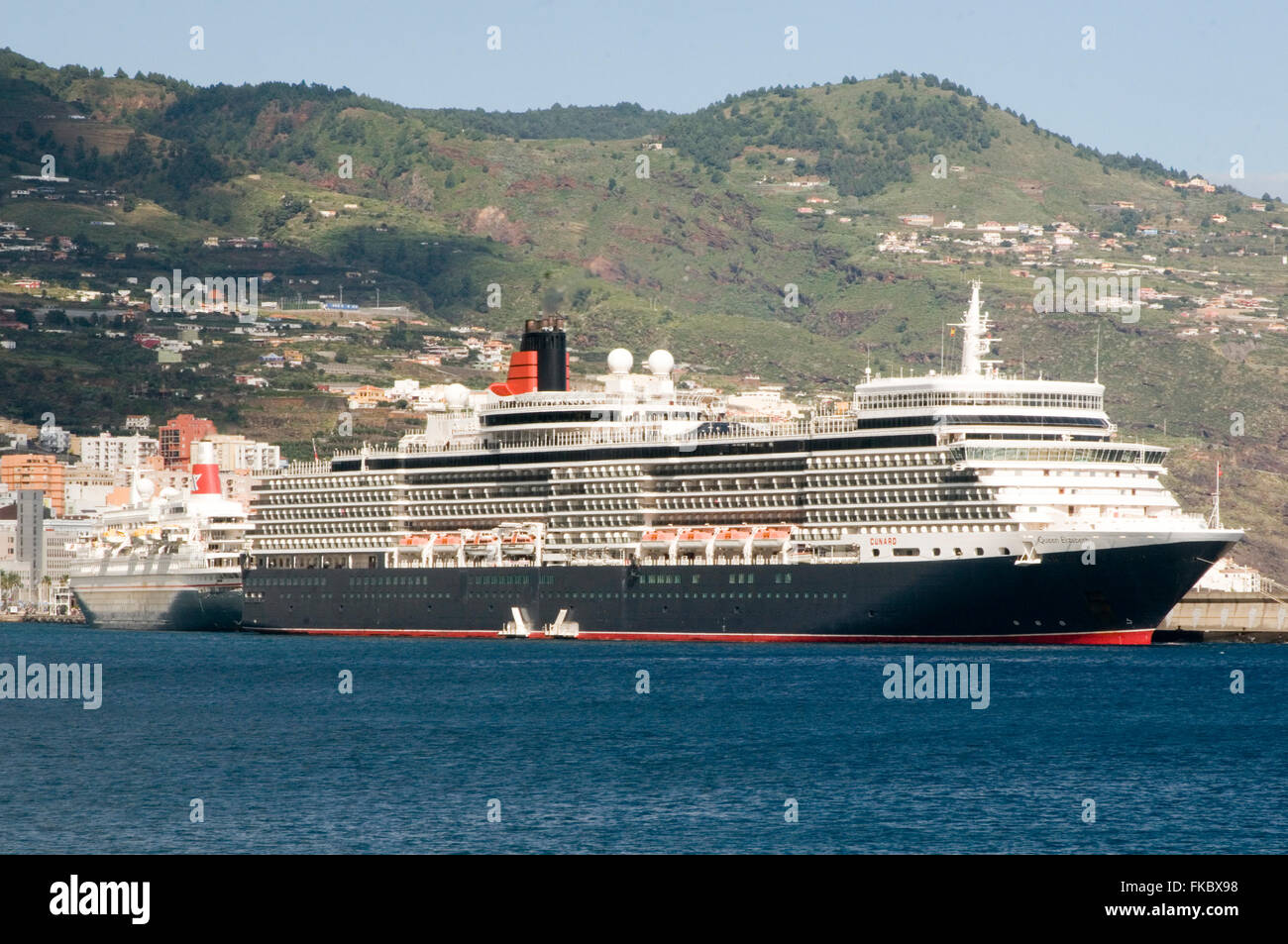 Queen Elizabeth cruise ship in Santa de la Cruz Harbor in La Palma in the Canaries Isles Canary Islands Stock Photo