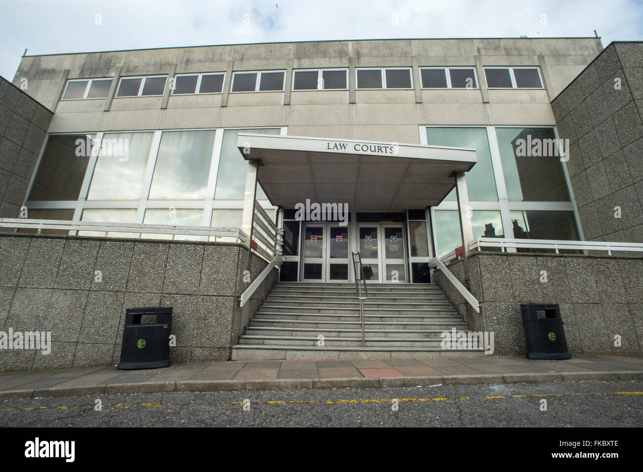 Brighton Magistrates Court Stock Photo Alamy