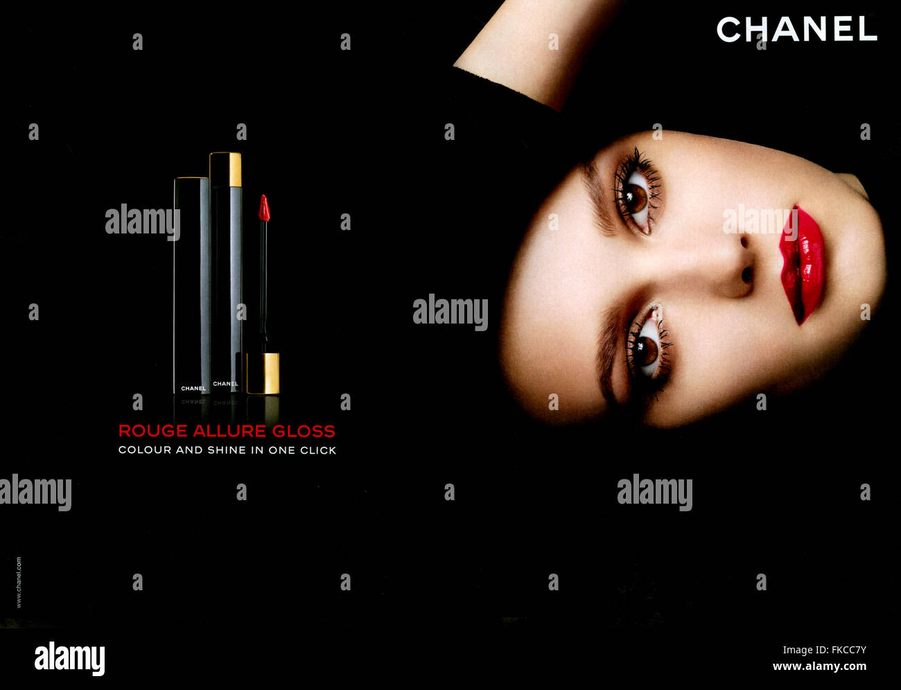 Chanel lipstick advert hi-res stock photography and images - Alamy