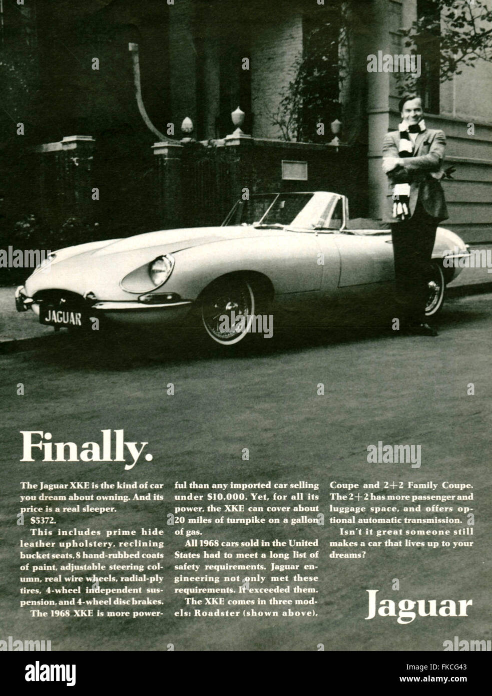VINTAGE ADVERTISEMENT 1969 JAGUAR XKE Convertible Luxury Car Mansion 