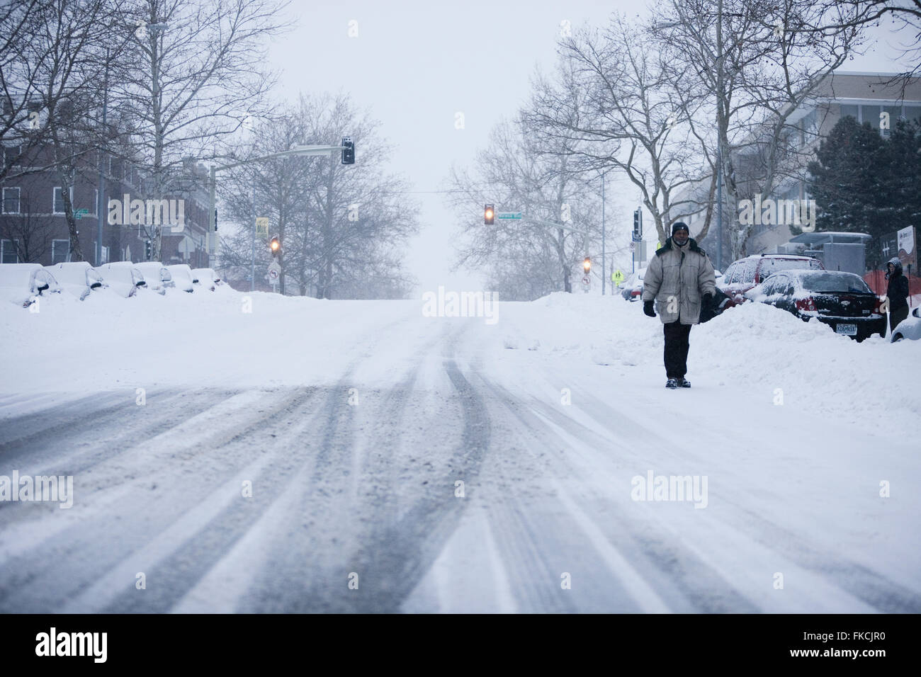 Walking By Wingra Creek In Snow >> Inches Of Snow Stock Photos Inches Of Snow Stock Images Alamy Walking By Wingra Creek In Snow >> Inches Of Snow Stock Photos Inches Of Snow Stock Images Alamy