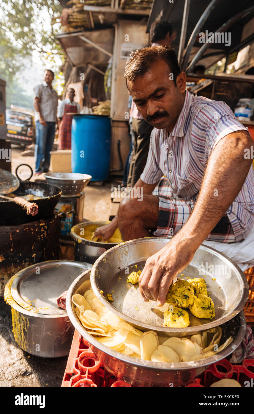 Street food stall, Mumbai, India Stock Photo - Alamy