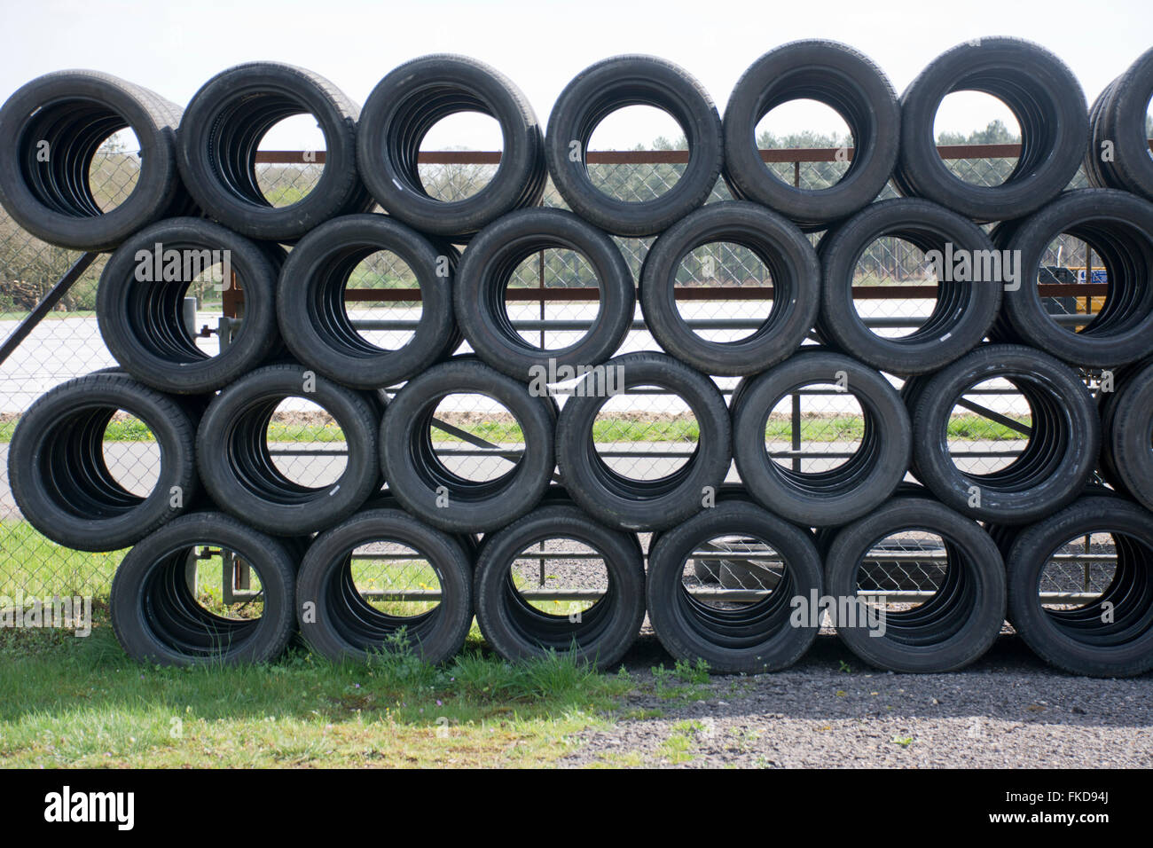Solid tyres hires stock photography and images Alamy
