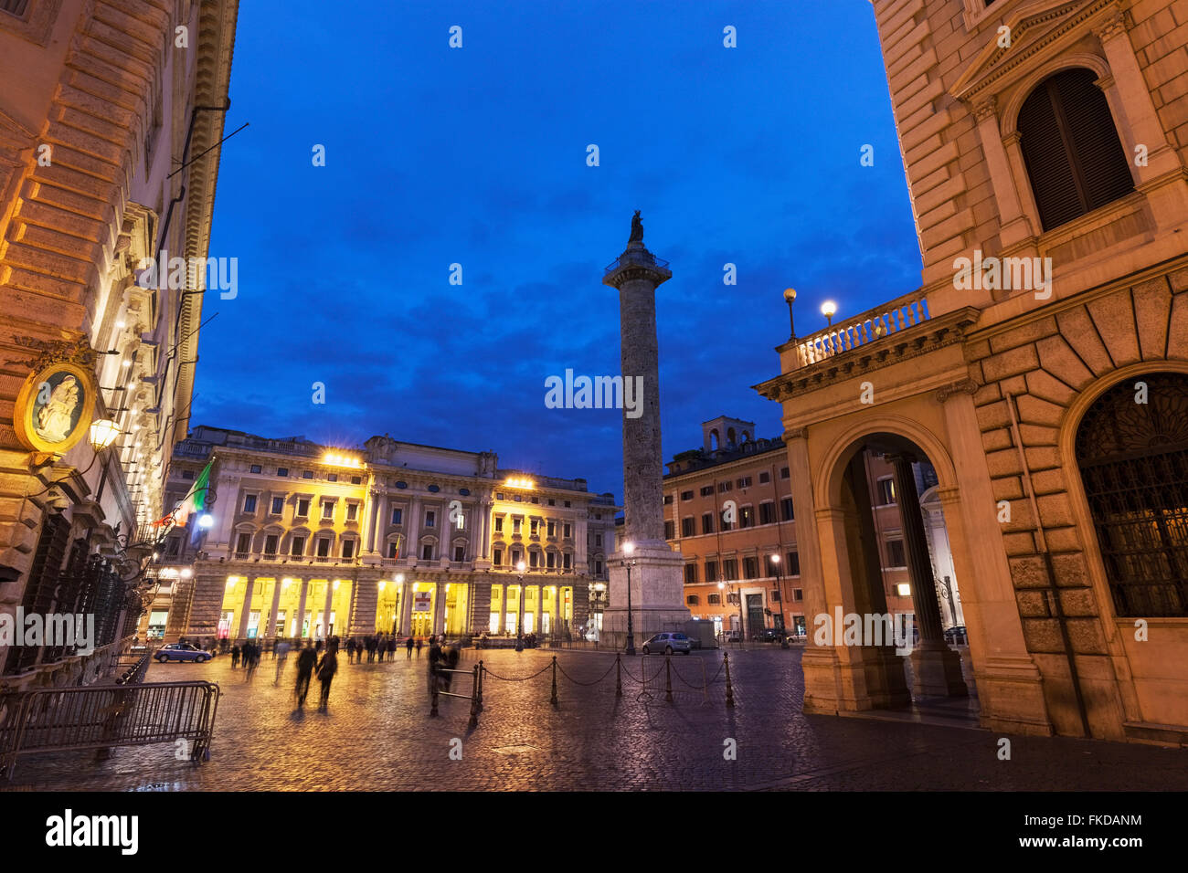 Colonna Square High Resolution Stock Photography and Images - Alamy