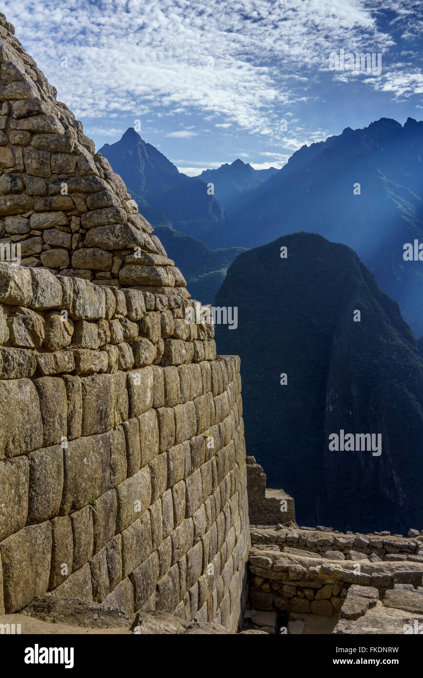 Machu picchu stone wall hi-res stock photography and images - Alamy