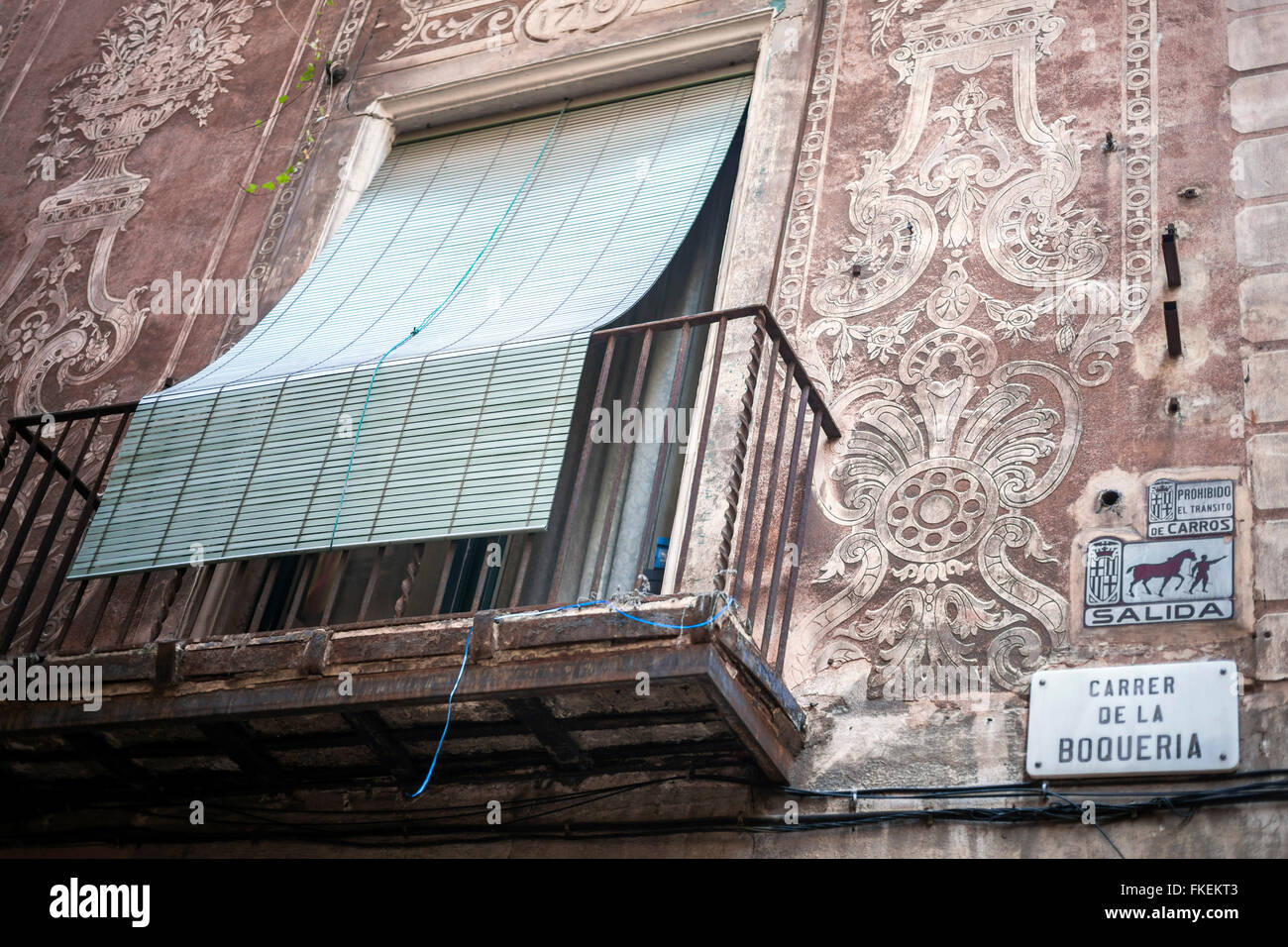 Facade house sgraffito, calle boqueria, Barcelona. Stock Photo