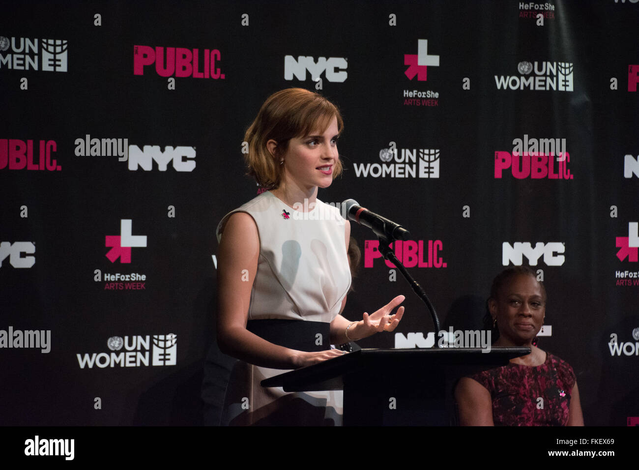 Manhattan New York Usa 8th March 2016 Emma Watson