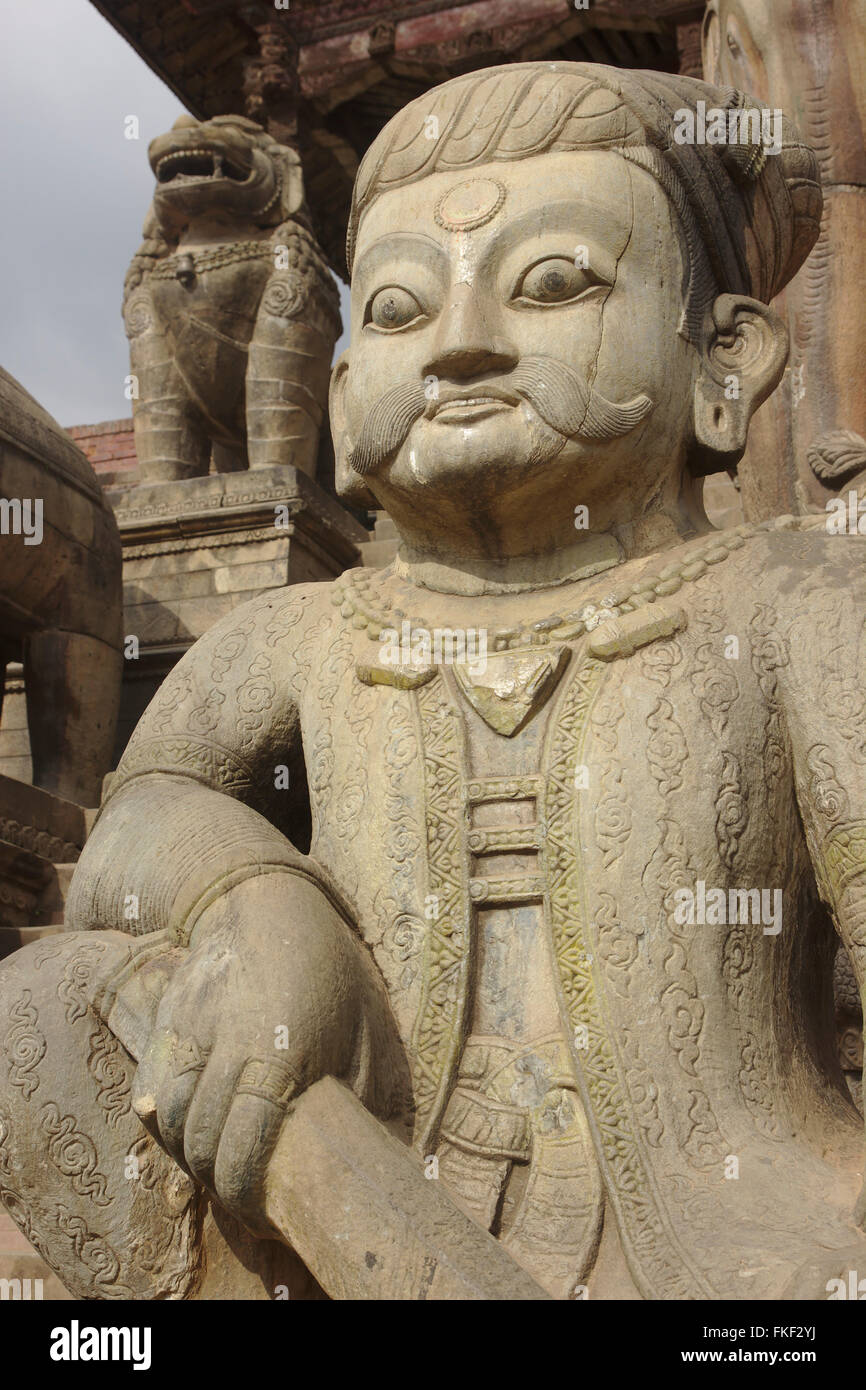 Bhaktapur, Guardian of Nyatapola Temple on Taumadhi Pole, Nepal Stock Photo