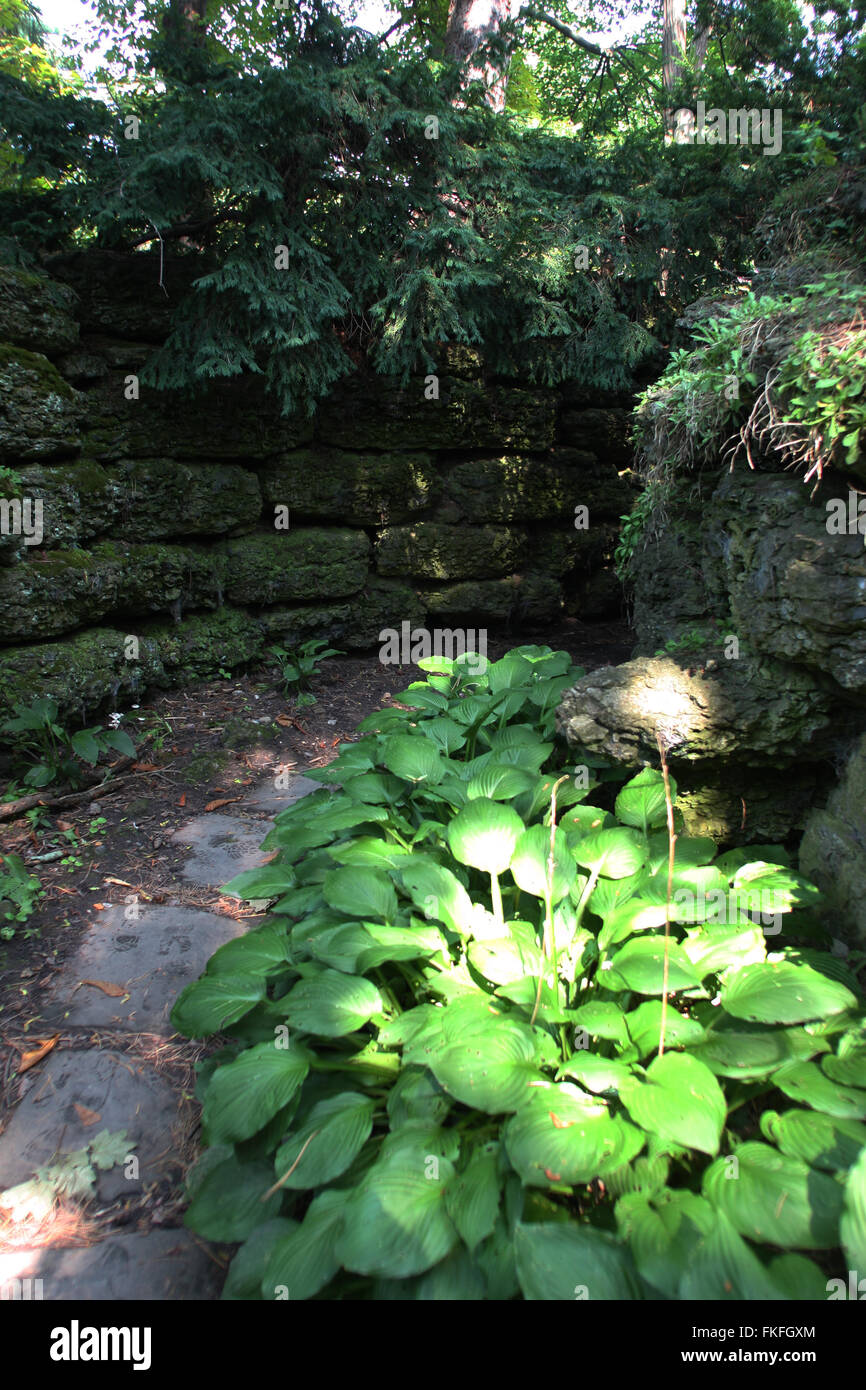 Canandaigua, New York, Sonnenberg Gardens and Mansion State Park. A stone paved walkway between