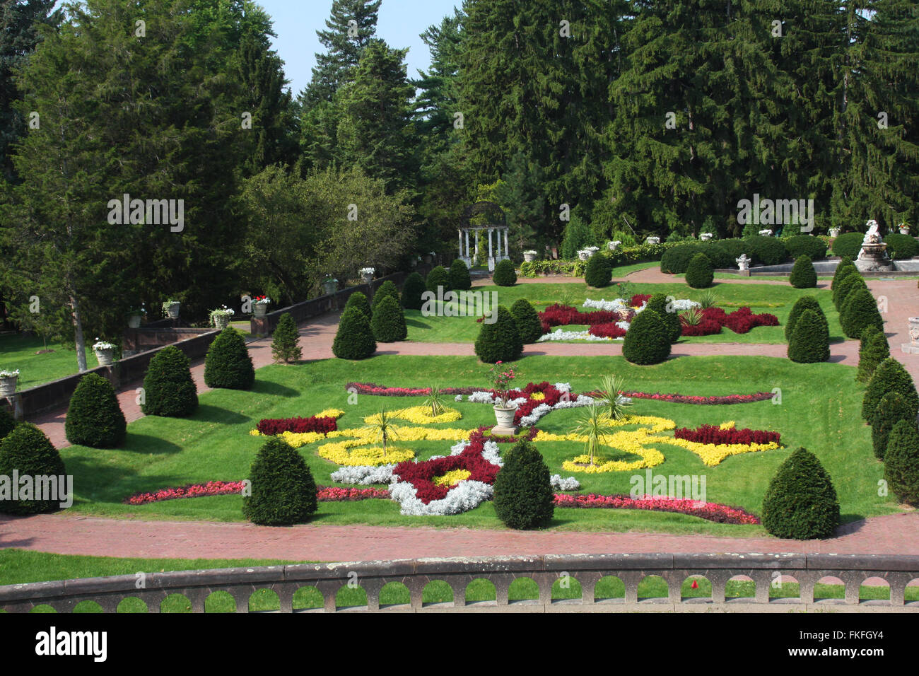 Canandaigua, New York, Sonnenberg Gardens and Mansion State Park. Italian Garden with formal