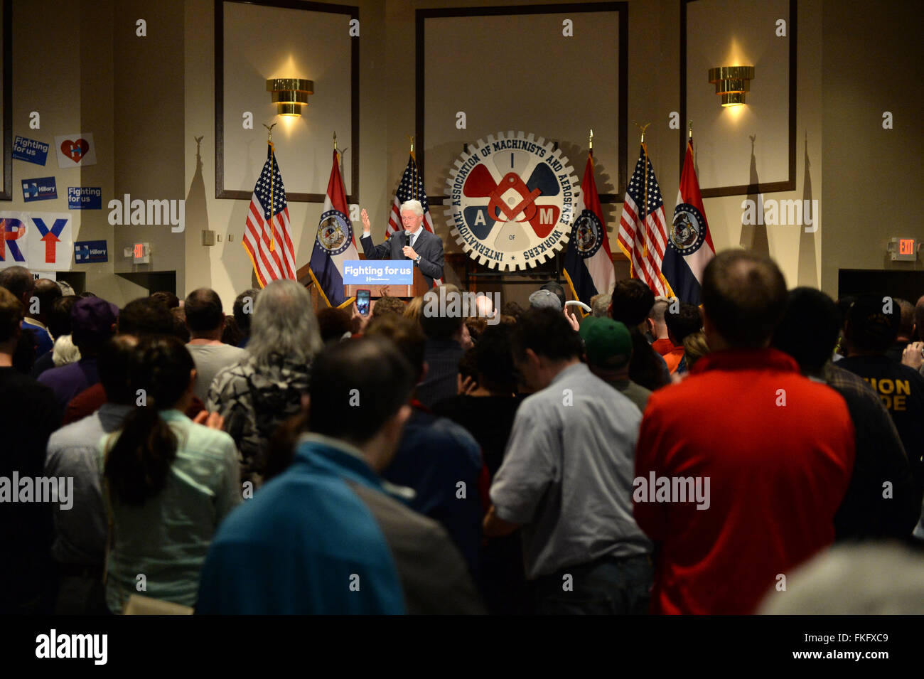 Bridgeton, Missouri, USA. 23rd Mar, 2010. Former president Bill Clinton