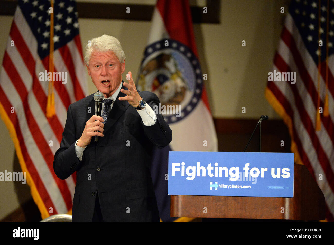 Bridgeton, Missouri, USA. 23rd Mar, 2010. Former president Bill Clinton speaks to supporters of wife and presidential democratic candidate Hillary Clinton, at District 9 Machinists Hall in Bridgeton, outside St. Louis. Credit:  Gino's Premium Images/Alamy Live News Stock Photo