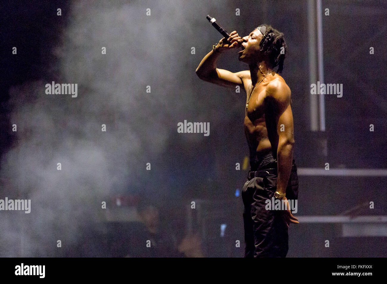 Joey Badass Rapping Okeechobee, Florida, USA. 4th Mar, 2016. Rapper JOEY BADASS performs ...