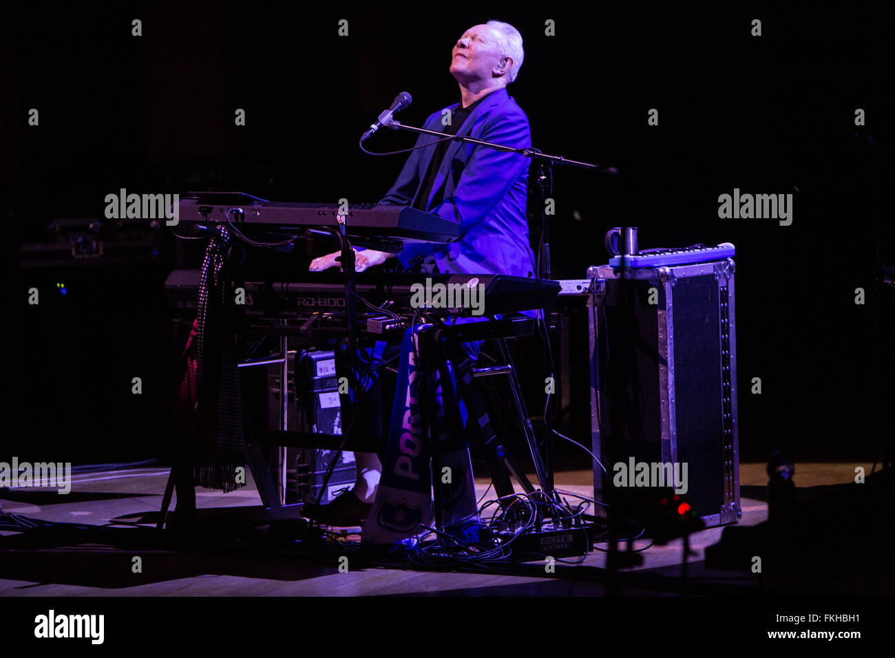 Joe jackson singer hi-res stock photography and images - Alamy