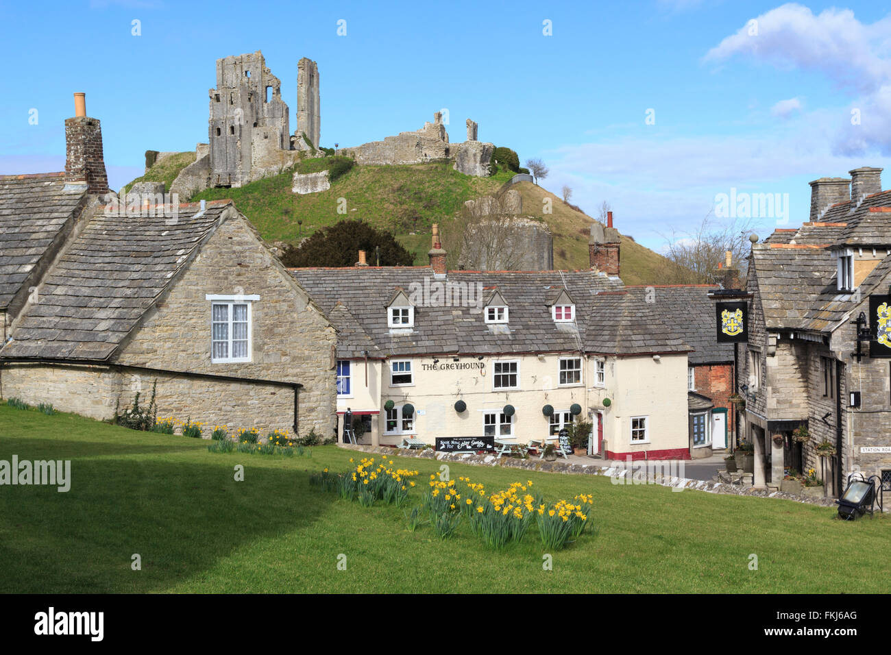Corfe Castle Village Dorset England Stock Photo 98130440 Alamy