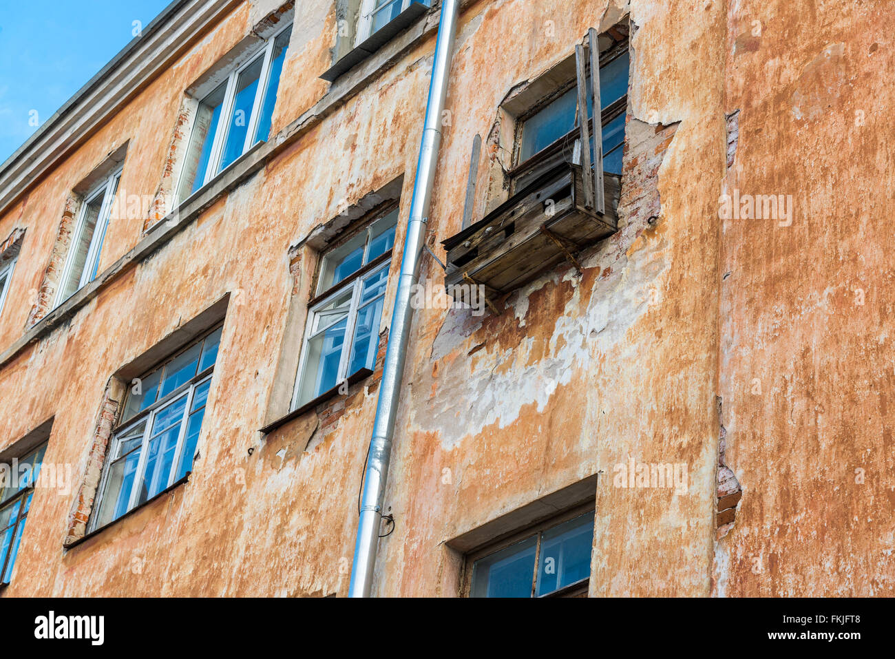 Block of flats balcony hi-res stock photography and images - Alamy