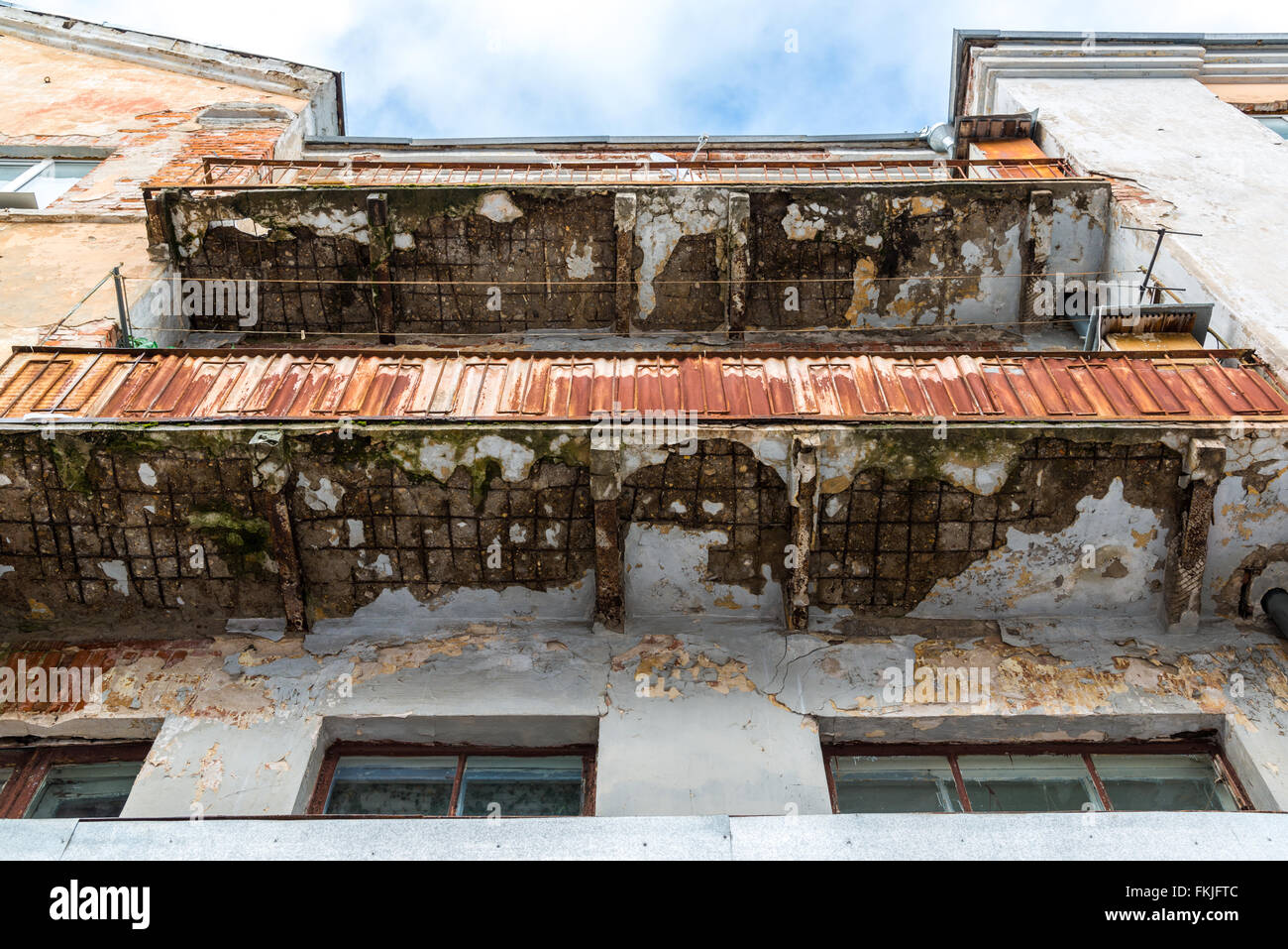 Block of flats balcony hi-res stock photography and images - Alamy
