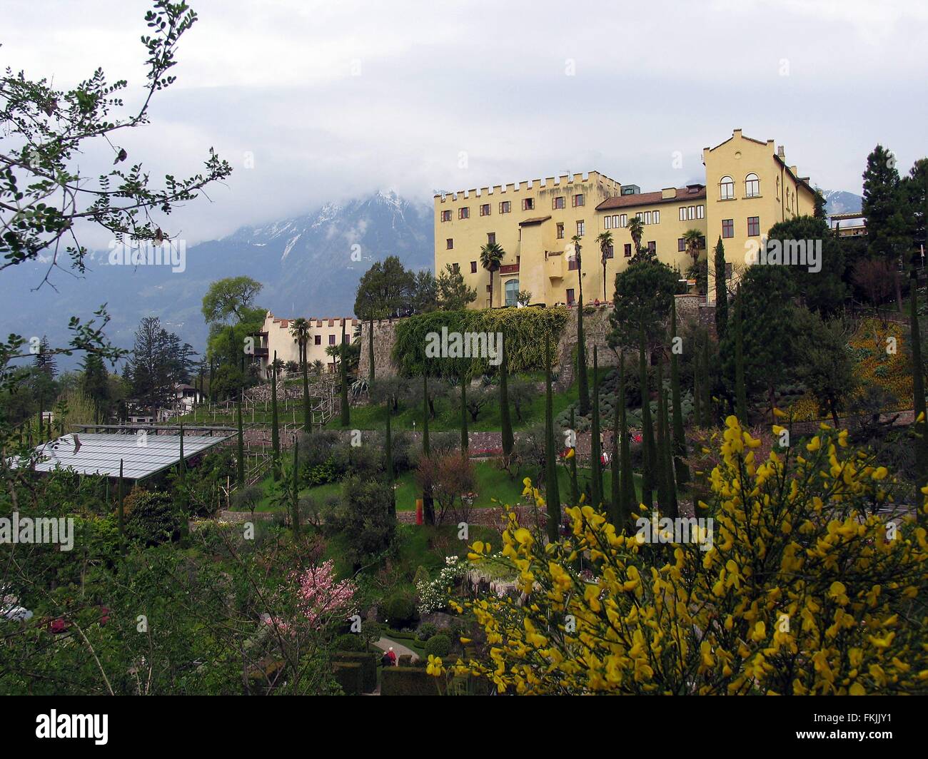The Trauttmansdorff Castle is located on the eastern outskirts of Meran. There, the South Tyrol Museum of Tourism is housed. The botanical garden of Trauttmansdorff has a large area. Merano, Trauttmansdorff, South Tyrol, Italy, Europe Date: April 13, 2012 Stock Photo