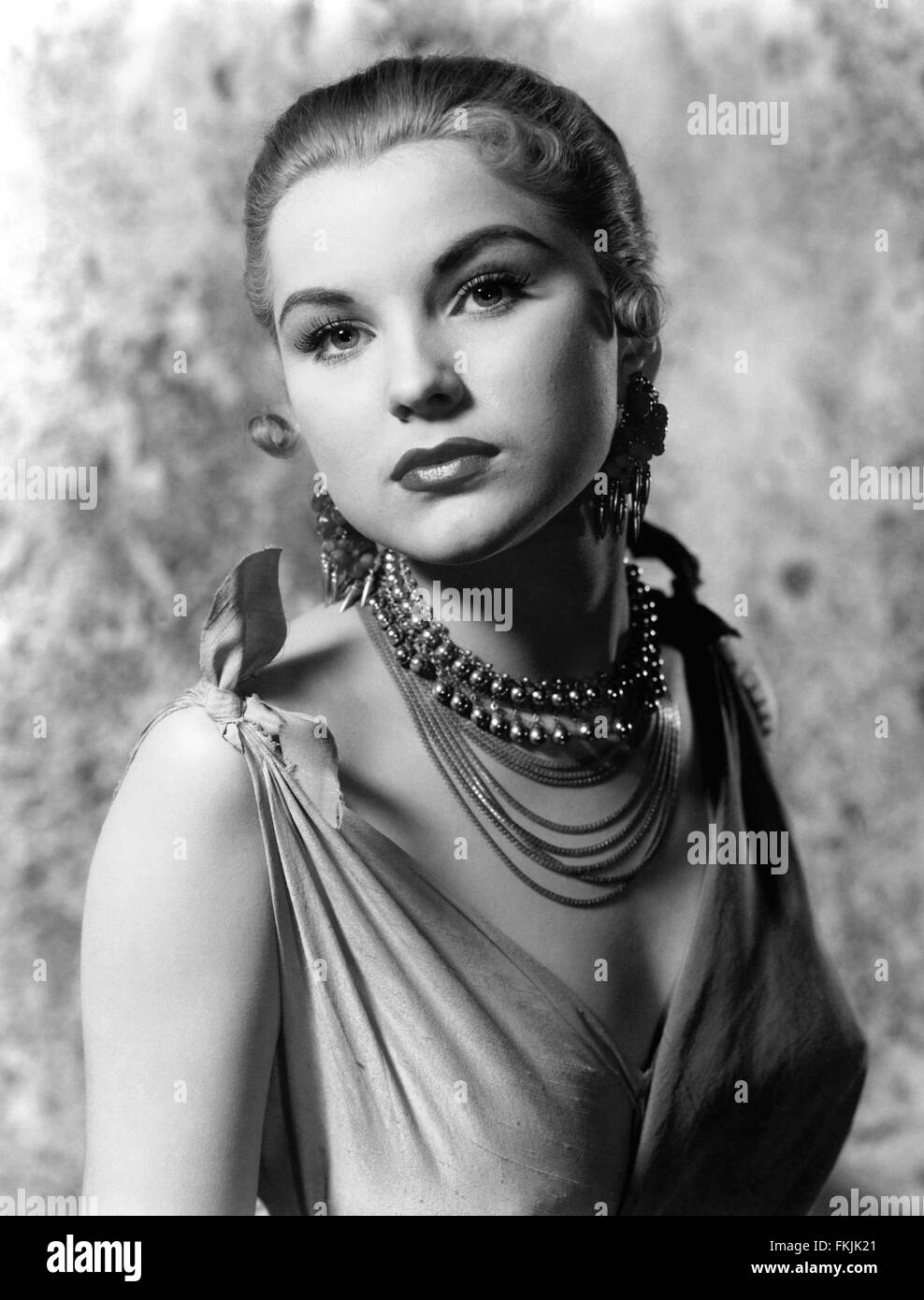 Debra paget hi-res stock photography and images - Alamy