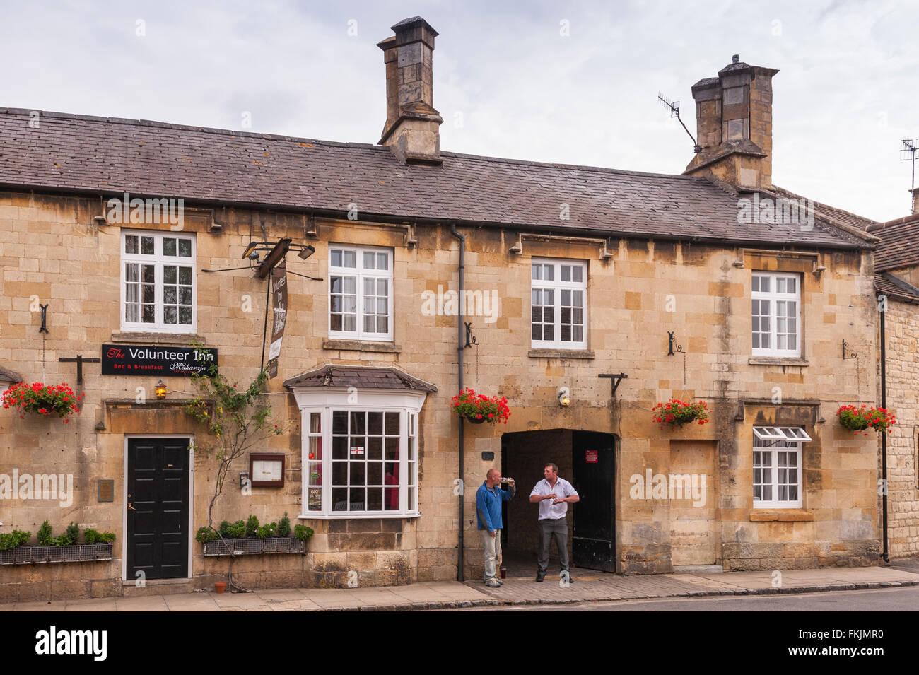 The Volunteer Inn at Chipping Campden , Gloucestershire , England , Britain , Uk Stock Photo
