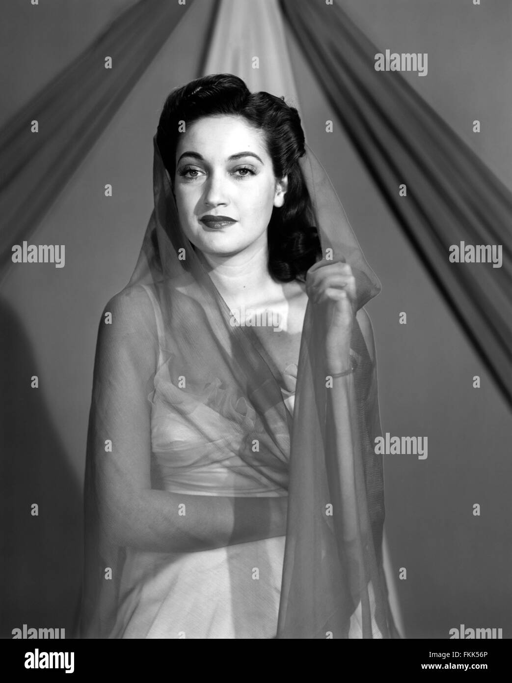 Dorothy lamour Black and White Stock Photos & Images Alamy