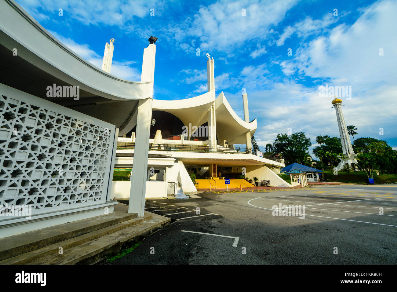 State Mosque Negeri hi-res stock photography and images - Alamy